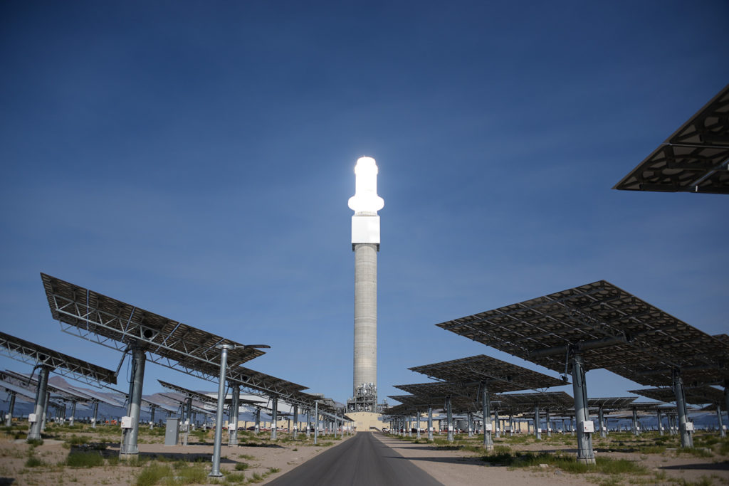 New Concentrating Solar Tower is Worth Its Salt with 24/7 Power